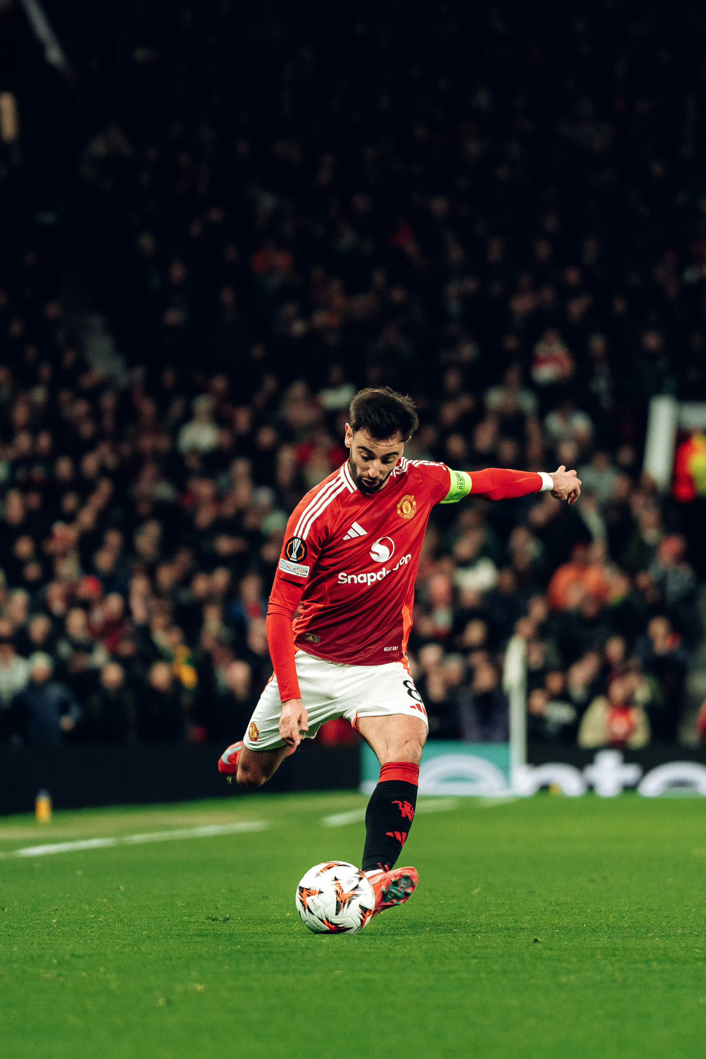 关于皇家社会清晨回应争议，志在欧联名次提升，媒体盛赞，临场指挥获称赞的信息